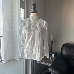 Handmade Irish Lace Woman’s Blouse -‎ Size Medium-Large - Made in Ireland